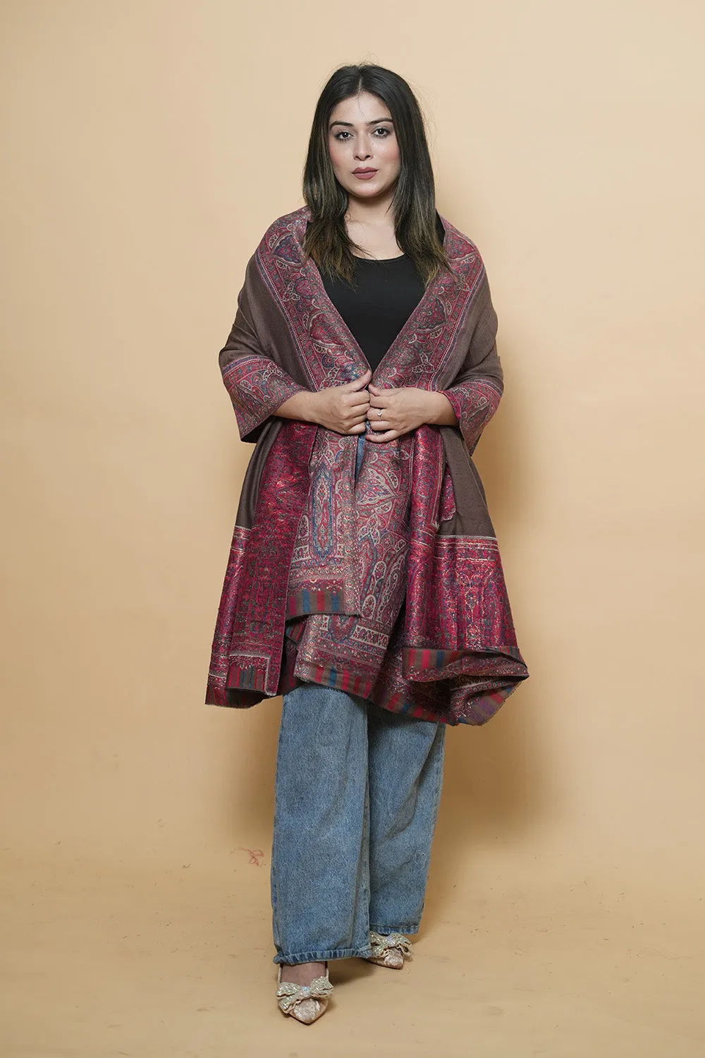 Brown Colour Kani Shawl With Kani Style Bold And Dense Border Gives Rich And beautiful Look.