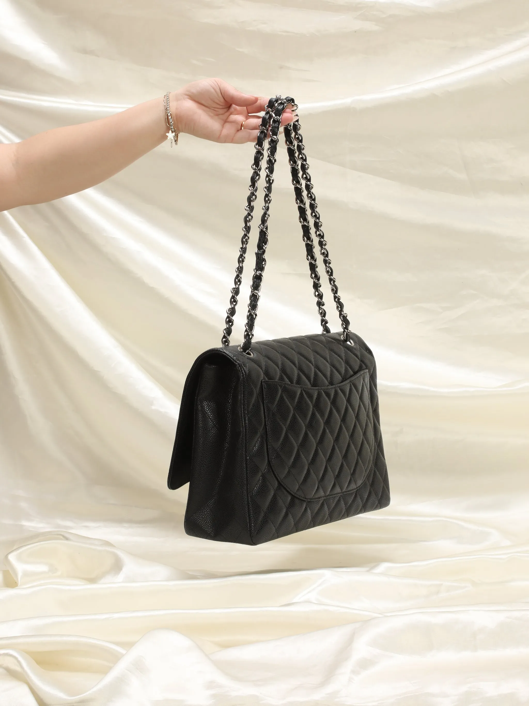 Chanel Caviar Jumbo Classic Flap